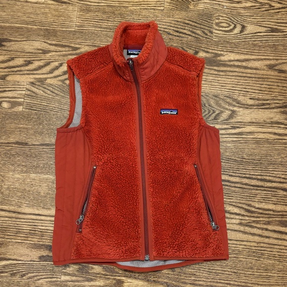 Patagonia fitted retro fleece vest, burnt orange - Picture 1 of 4